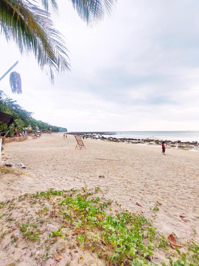 Khlong Khong Simple House Hotel Koh Lanta Exterior photo